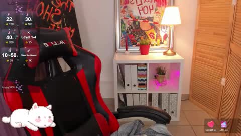 ayaks online show from September 20, 2025, 8:15 am