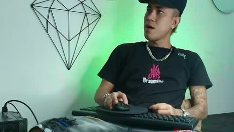 ayala777_ online show from January 18, 2026, 1:48 pm