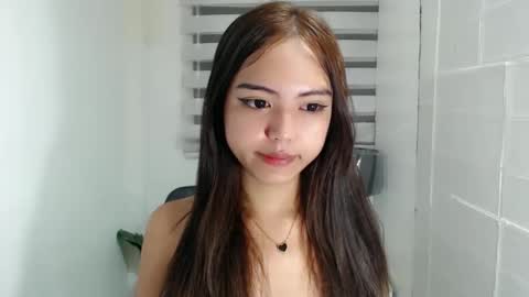 ayalvrs18 online show from December 30, 2024, 12:22 am