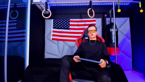 Ayden Miller online show from January 23, 2025, 1:02 pm