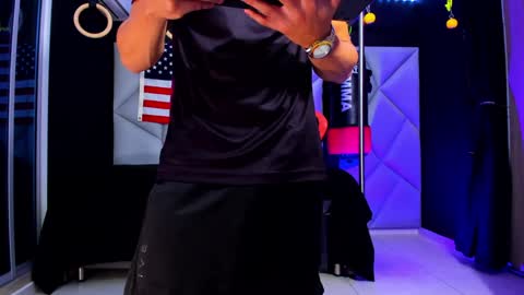 Ayden Miller online show from February 3, 2025, 1:41 am