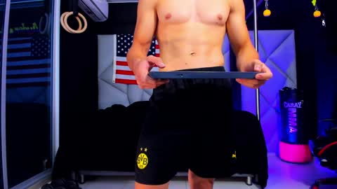 Ayden Miller online show from February 5, 2025, 4:58 pm