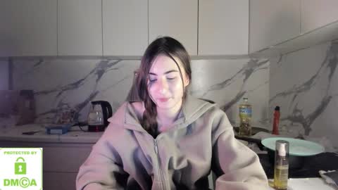 Ayesha online show from January 7, 2026, 4:42 pm