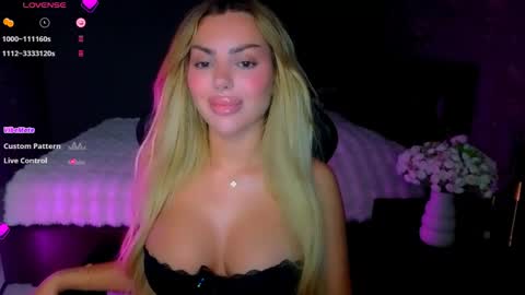  Ayla Demir  online show from May 17, 2026, 7:54 pm