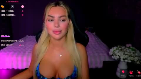 Snapshot of ayla_demir chatting on July 4, 2026, 8:04 pm Ayla Demir online show from July 4, 2026, 8:04 pm