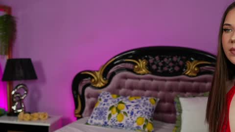 Snapshot of aylawhisper chatting on May 20, 2026, 5:19 pm Ayla online show from May 20, 2026, 5:19 pm