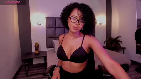 Ayleen online show from January 25, 2025, 12:58 pm