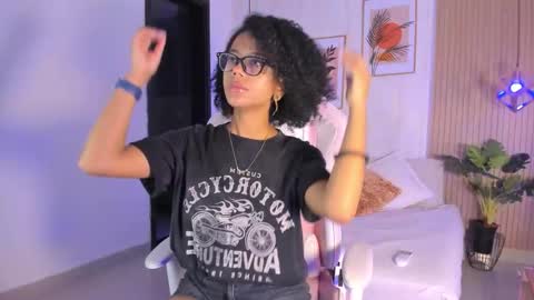 Ayleen online show from January 17, 2026, 12:32 pm