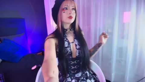 Aylen online show from May 12, 2026, 7:55 pm
