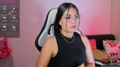 Snapshot of aylenmiller_ chatting on June 5, 2026, 1:56 am Aylen online show from June 5, 2026, 1:56 am