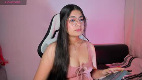 Snapshot of aylenmiller_ chatting on July 23, 2026, 1:19 am Aylen online show from July 23, 2026, 1:19 am