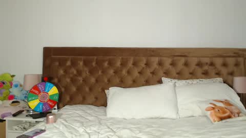 Aylin online show from January 26, 2025, 4:41 am