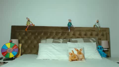 Aylin online show from November 9, 2025, 3:05 am