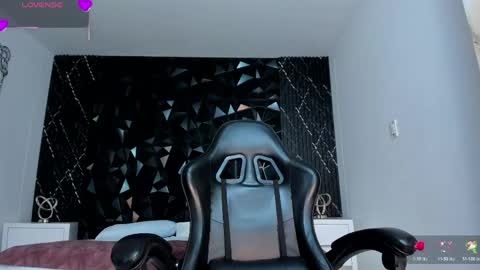 Snapshot of aylinlove_ chatting on June 3, 2026, 2:33 pm aylinlove_ online show from June 3, 2026, 2:33 pm