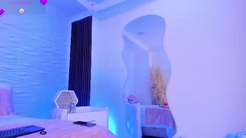 Snapshot of aylinlove_ chatting on July 3, 2026, 12:44 pm aylinlove_ online show from July 3, 2026, 12:44 pm
