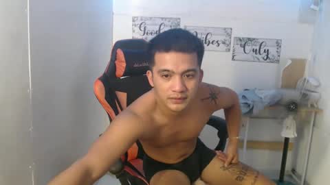 ayman2003 online show from January 9, 2025, 7:31 am