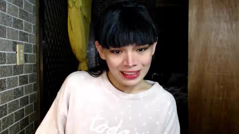 aymkyline online show from October 13, 2025, 2:06 pm