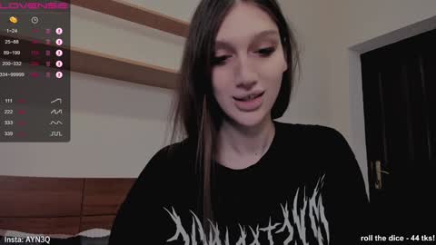 AYNEK        fansly  online show from December 14, 2024, 5:14 pm