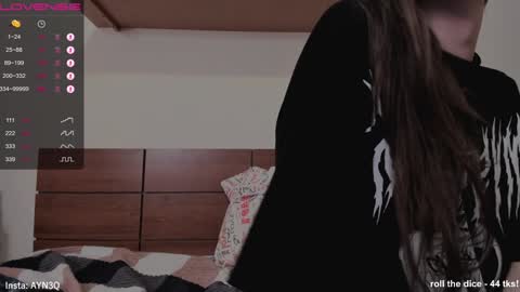 AYNEK        fansly  online show from December 23, 2024, 2:02 am