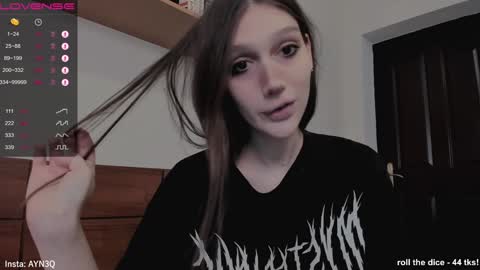 AYNEK        fansly  online show from January 4, 2025, 6:30 am