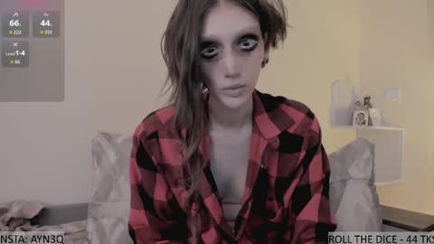 AYNEK        fansly  online show from September 28, 2025, 4:56 pm