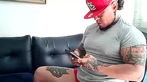 Ayrton naffah2 online show from December 27, 2024, 3:37 pm