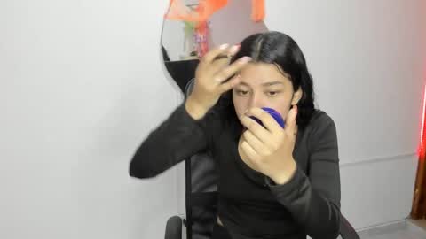 aysha_winxx online show from October 30, 2025, 3:19 am