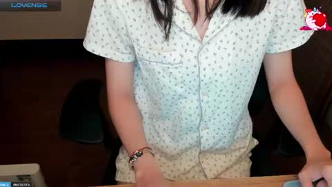 Snapshot of ayumianzu chatting on June 29, 2026, 9:48 pm anzu online show from June 29, 2026, 9:48 pm