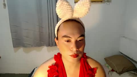 ayumi online show from May 3, 2026, 11:27 am