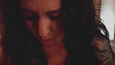 azaliaswallows online show from December 7, 2024, 4:03 pm