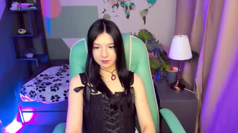 Azaliya online show from December 4, 2025, 5:50 am