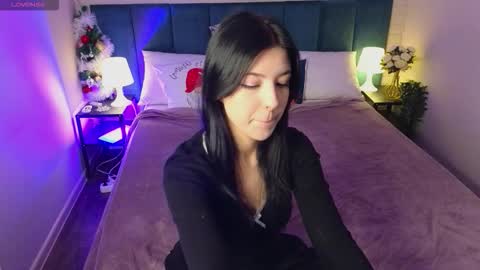 Azaliya online show from January 11, 2026, 5:34 am