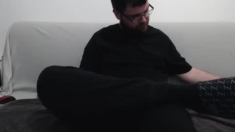 Azer online show from September 14, 2025, 6:18 pm