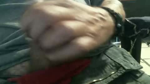 azjohnny online show from March 15, 2026, 11:44 pm