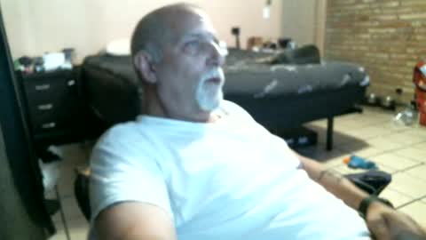 Snapshot of azjohnny chatting on July 25, 2026, 6:49 pm azjohnny online show from July 25, 2026, 6:49 pm