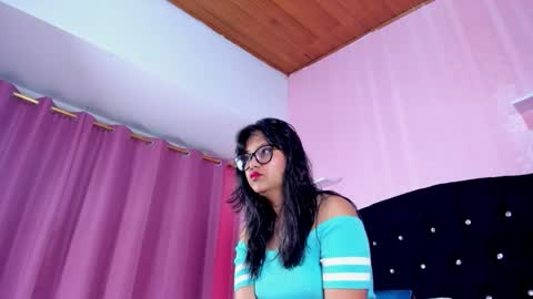 azul_moon online show from November 18, 2025, 3:45 am