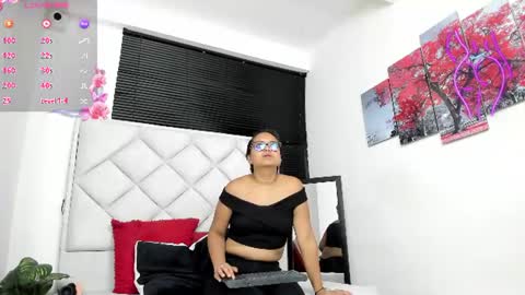 azul_moon online show from July 7, 2026, 3:53 am