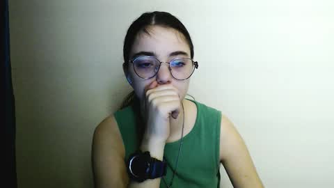 azumi_chan_ online show from December 13, 2025, 10:37 pm