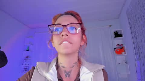 azumi saan online show from December 15, 2024, 1:57 am