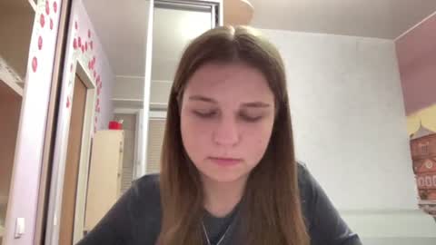 Snapshot of azzieheberly chatting on July 3, 2026, 6:25 pm Niki online show from July 3, 2026, 6:25 pm