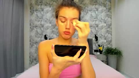 Monica online show from February 13, 2026, 2:29 am