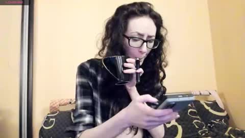 babby_jewel online show from March 12, 2026, 11:16 am