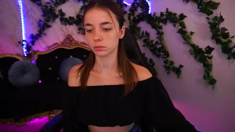 Babe online show from September 12, 2025, 6:13 am