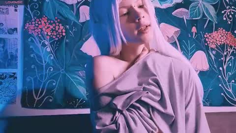 Snapshot of babe_moister chatting on September 24, 2025, 8:17 am babe_moister online show from September 24, 2025, 8:17 am