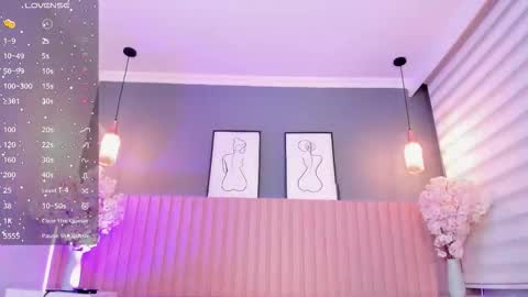 babe_sophiee online show from December 3, 2025, 3:25 am