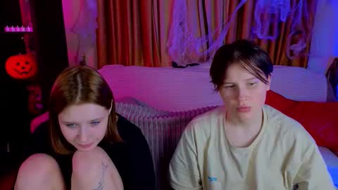 Snapshot of babees_eva chatting on October 29, 2025, 7:37 pm Sweety Eva online show from October 29, 2025, 7:37 pm