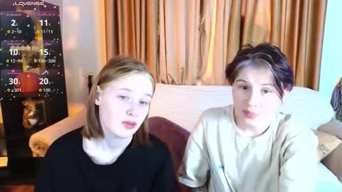 Snapshot of babees_eva chatting on November 15, 2025, 11:18 am Sweety Eva online show from November 15, 2025, 11:18 am