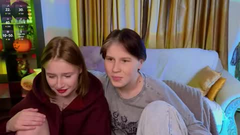 Snapshot of babees_eva chatting on November 19, 2025, 7:14 pm Sweety Eva online show from November 19, 2025, 7:14 pm