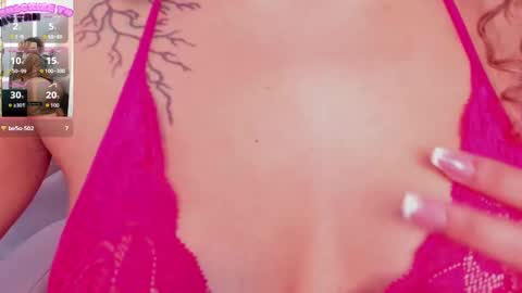 baby__kitty_ online show from September 16, 2025, 8:43 pm