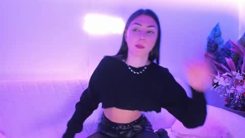 baby_ava_ online show from December 19, 2025, 7:54 pm